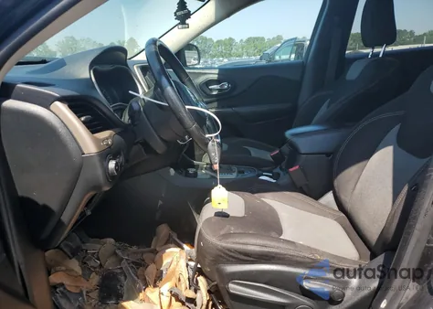 2014 Jeep Cherokee Latitude z USA, uszkodzony, nr VIN 1C4PJMCB2EW146243